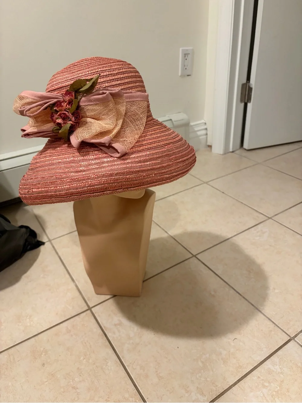 Lord & Taylor Women’s Pink Straw Wide Brim Floral Dress Hat